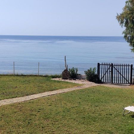 Sea Esta Holiday Home Неа Скиони Екстериор снимка