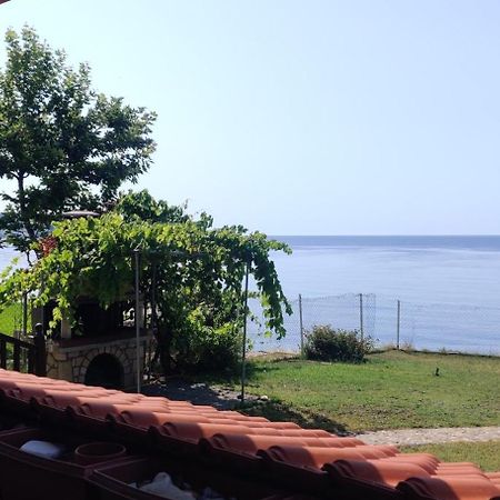Sea Esta Holiday Home Неа Скиони Екстериор снимка